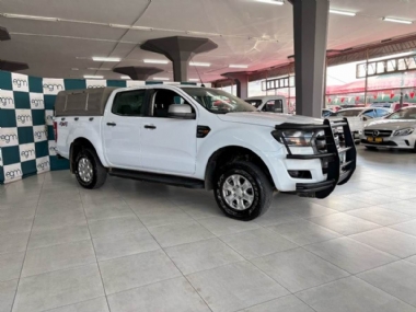 2018 Ford Ranger VIII 2.2 TDCi XLS Pick Up Double Cab 4X4 - ABS,AIRCON,ELECTRIC WINDOWS,REVERSE CAMERA,TOWBAR,AIRBAGS,ALARM,CRUISE CONTROL,FULL-SERVICE RECORD,RADIO,BLUETOOTHUSB,AUX,CD. Finance available, trade-ins welcome, T&C'S apply!!!
