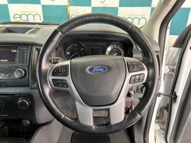 17320FordRanger010-th.jpg
