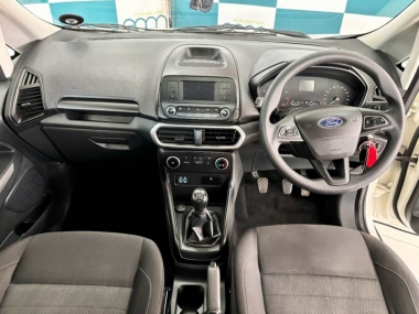 17356FordEcoSport007-th.jpg