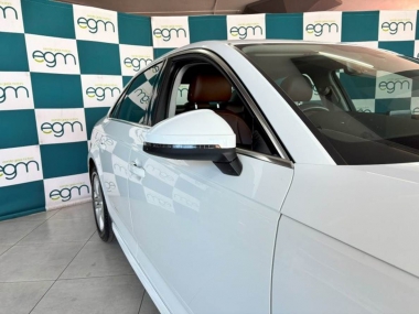 17378AudiA4004-th.jpg