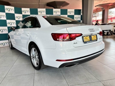 17378AudiA4019-th.jpg