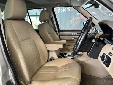 17383LandRoverDiscovery006-th.jpg