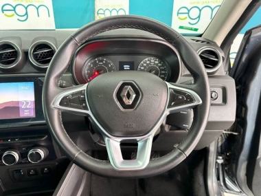 17385RenaultDuster010-th.jpg