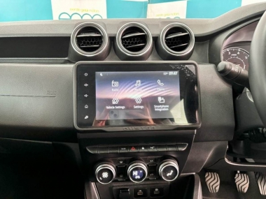 17385RenaultDuster011-th.jpg