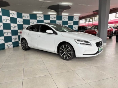 17419VolvoMomentumGeartonic001-1-th.jpg