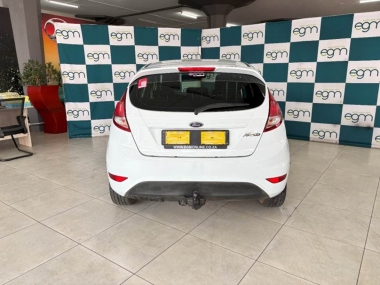 17459FordFiestaAmbient016-th.jpg