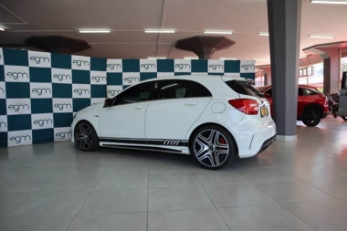 CONSMercedesBenz014-th.jpg