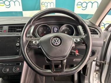 CONSVWTiguan010-th.jpg