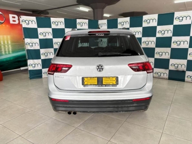 CONSVWTiguan016-th.jpg